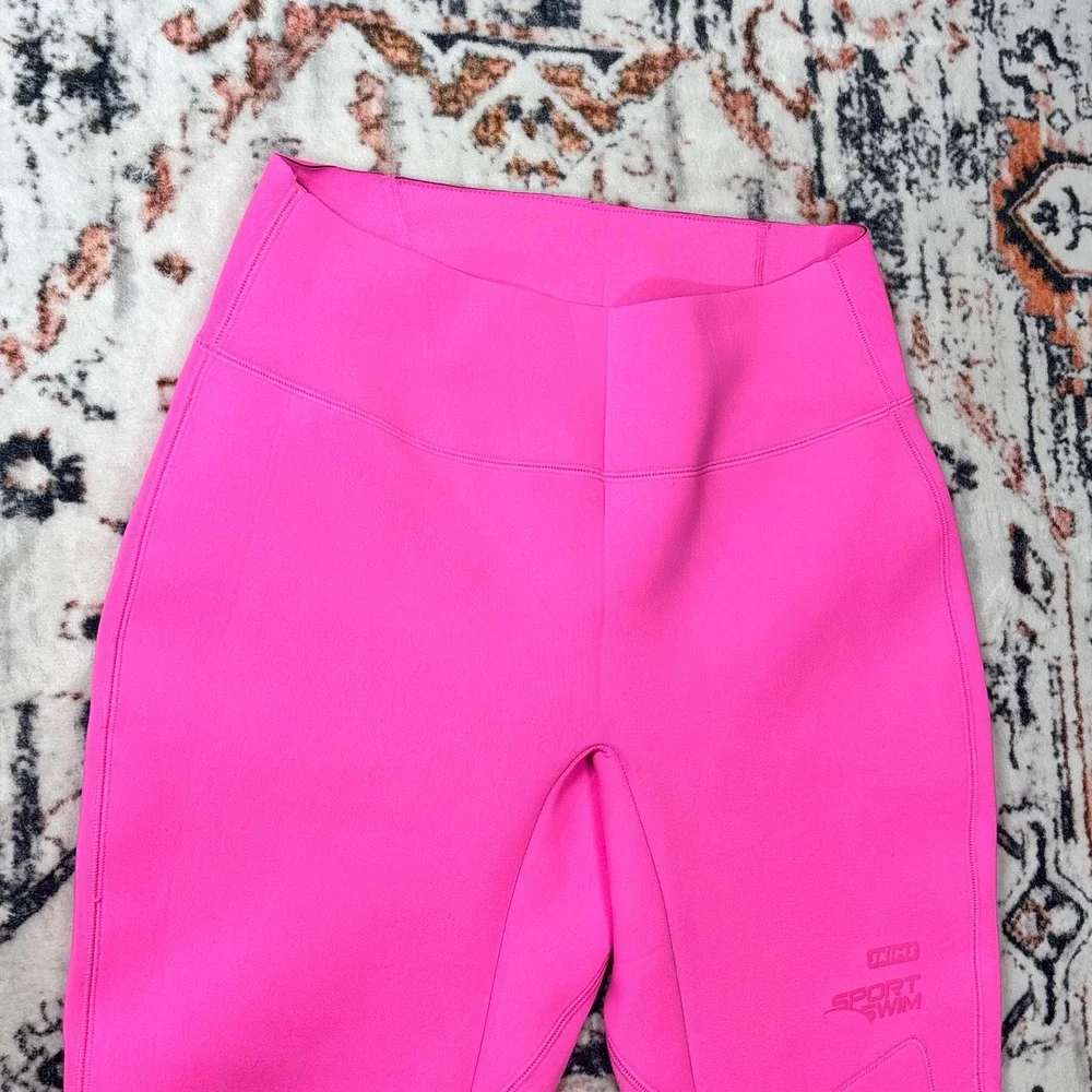 NWT Skims Sport Swim Pants Taffy Pink Neoprene High Rise Scuba Leggings Large
